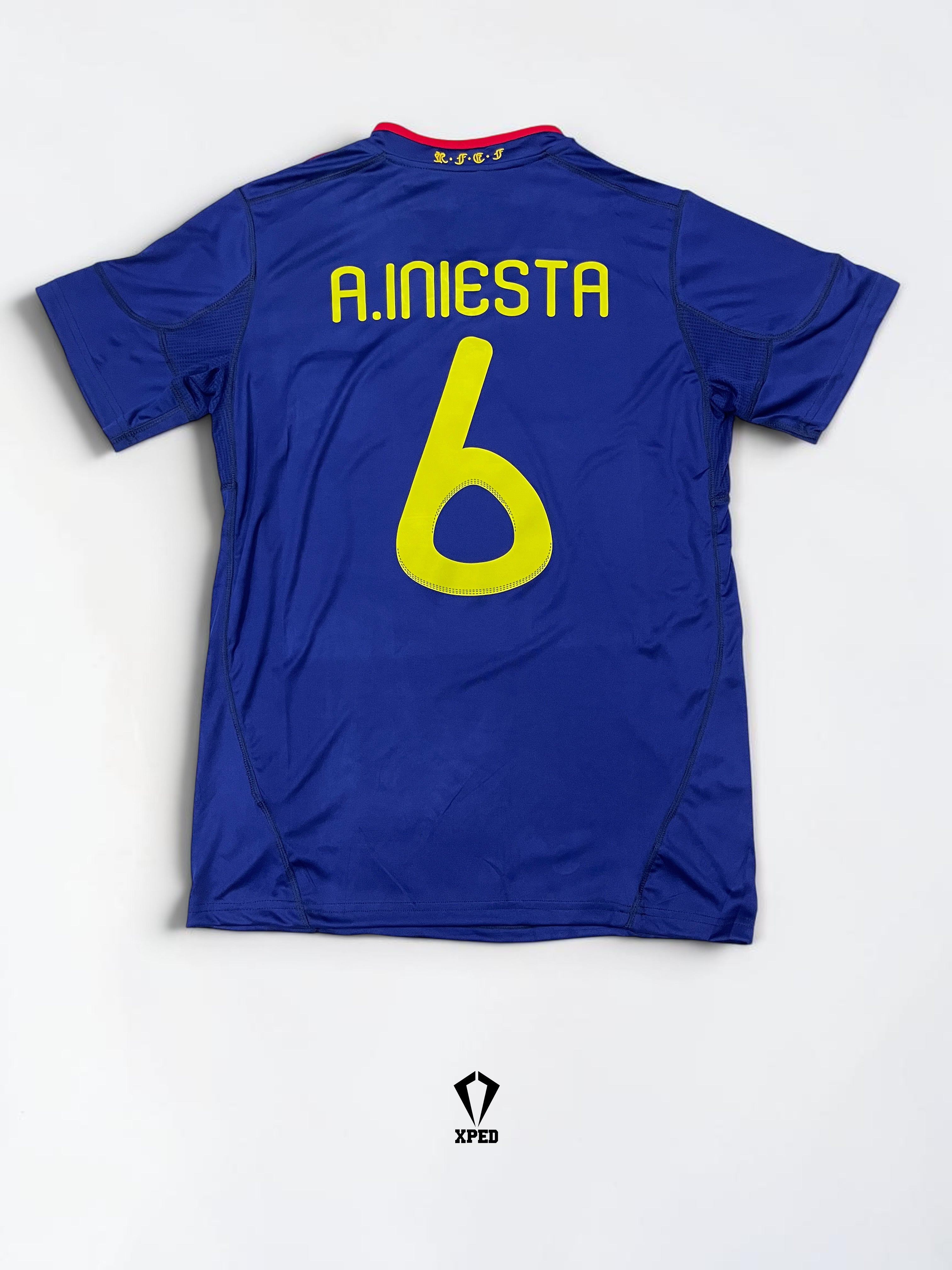 España 2010/ Iniesta #6- Retro