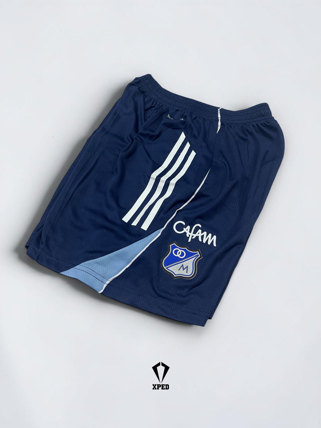 Shorts Millonarios 2026